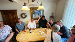 059-Fruehschoppen-_DHermes