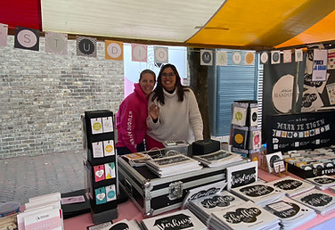 studio mamengo jaarmarkt 2022.jpg