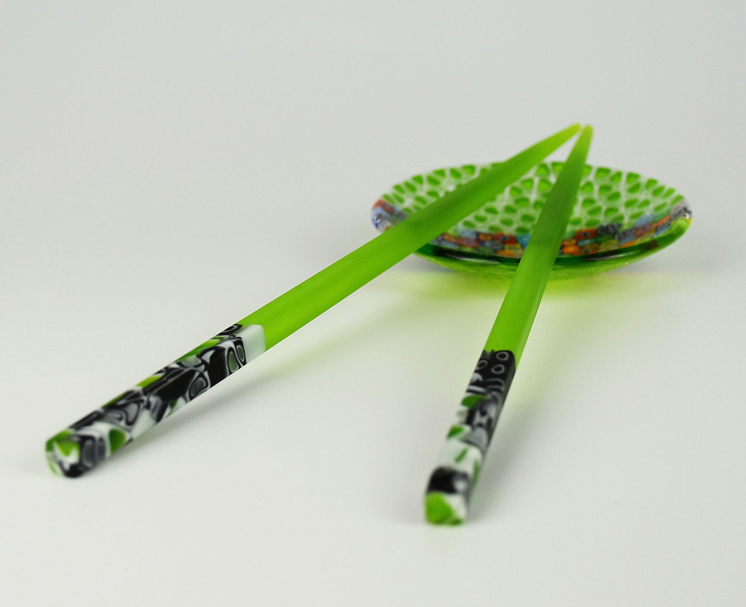 MURANO GLASS CHOPSTICKBLACK AND GREEN