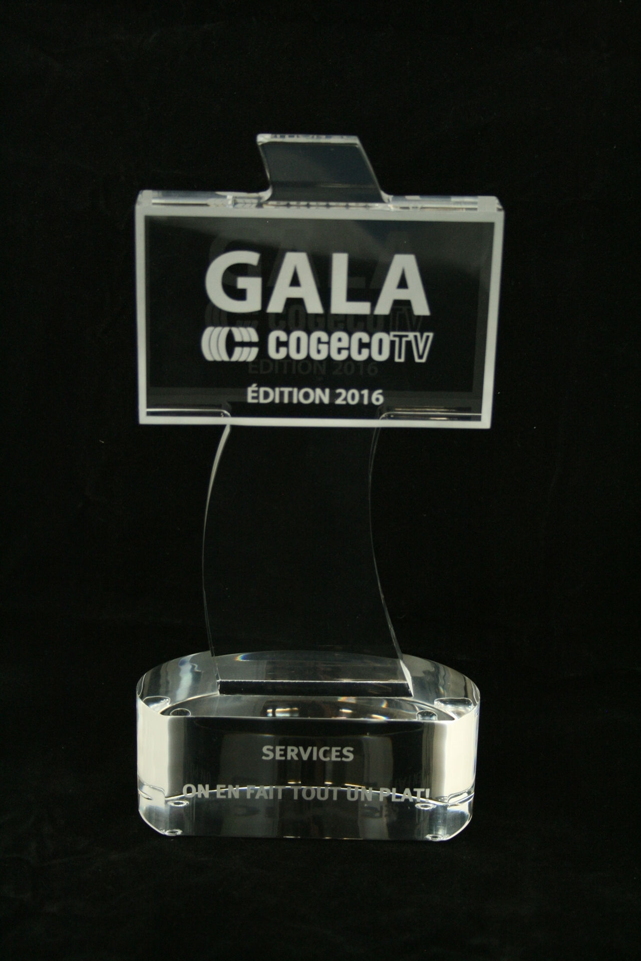 Custom - Acrylic Trophy - Cogeco