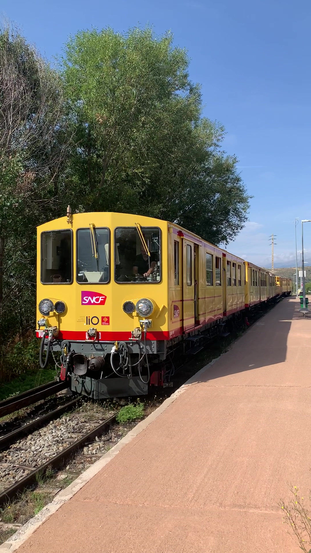 Train Jaune + 1 noche para 2 en Llívia
