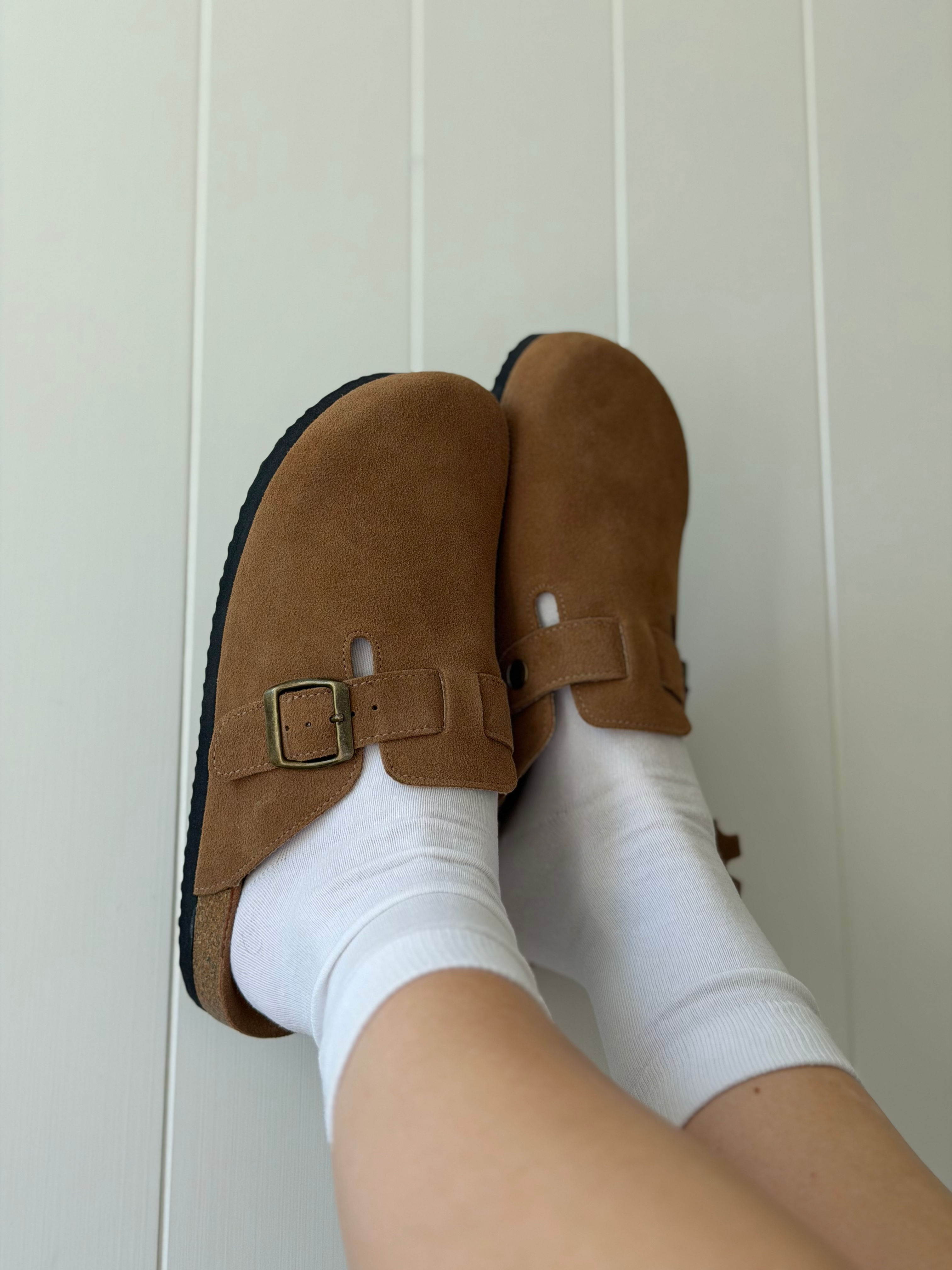 Nordic Comfort Clogs – Genuine Leather