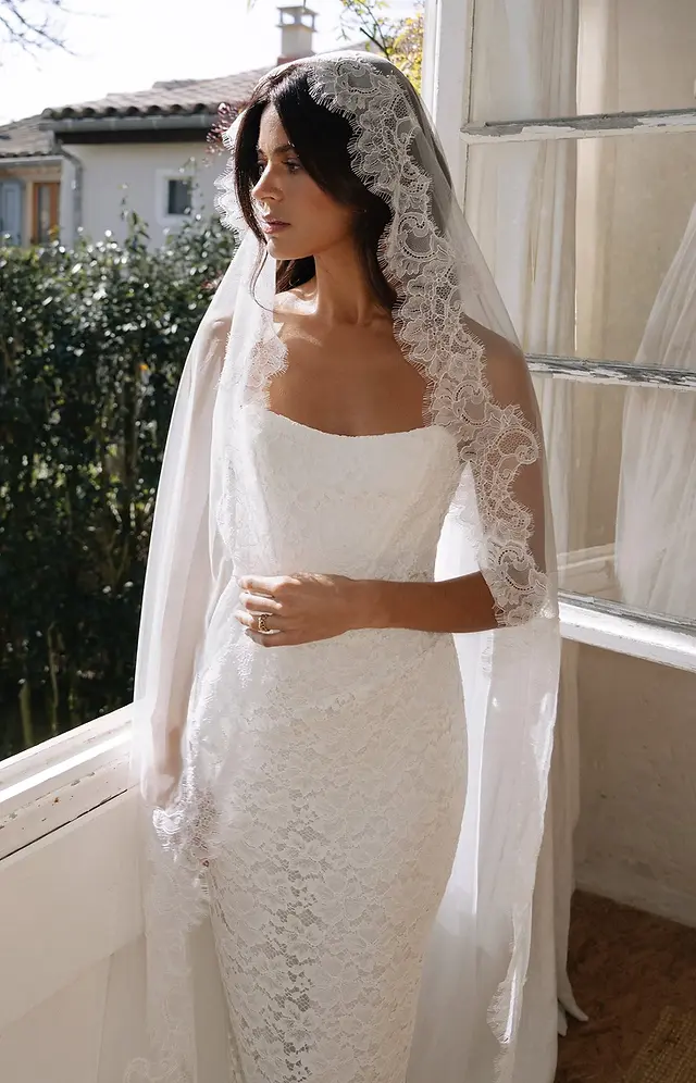 blush veil with ivory dress White veil with ivory dress? | Weddings, Wedding Attire | Wedding Forums
