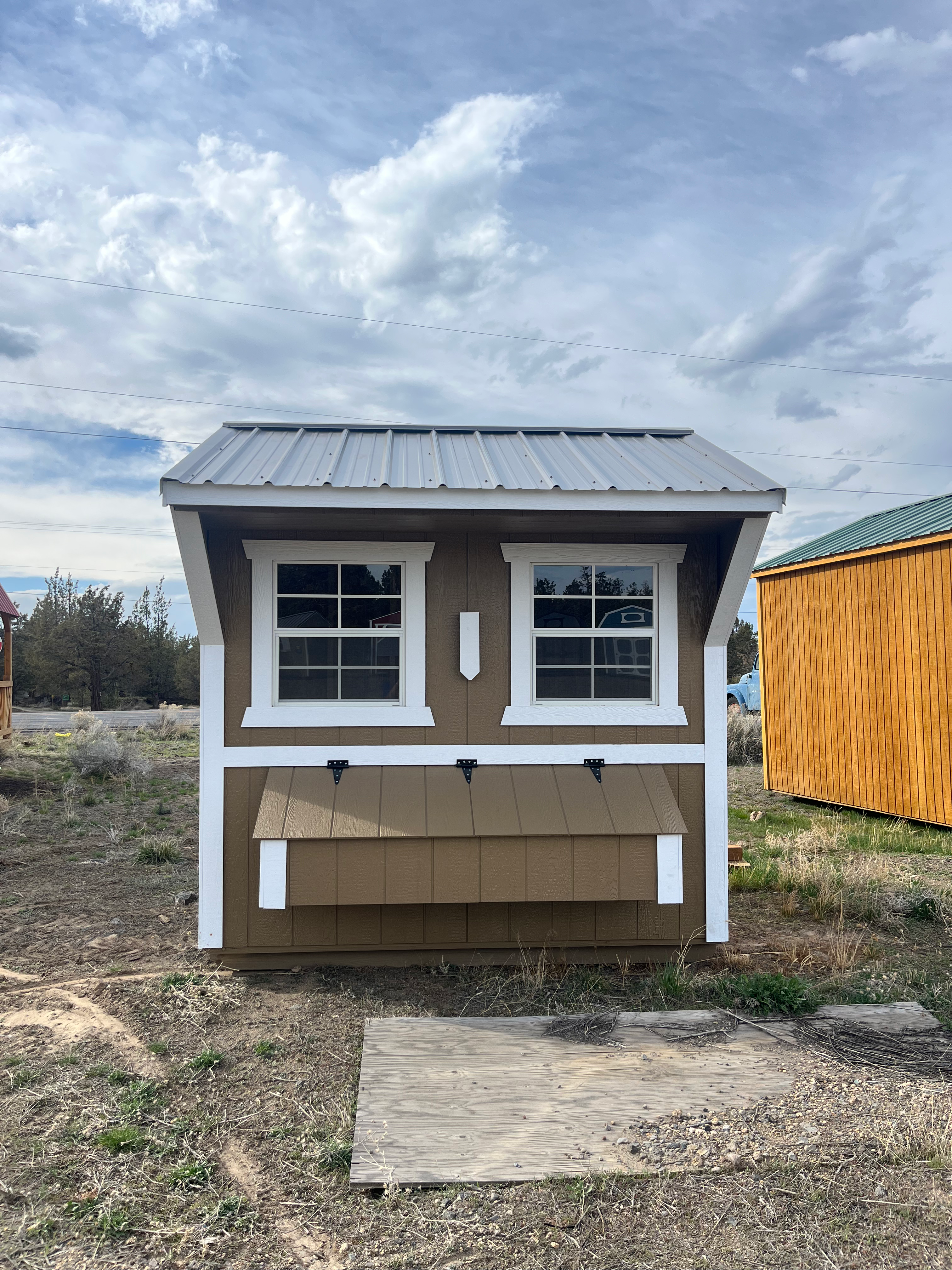 6x8 Chicken Coop - Central Oregon Sheds