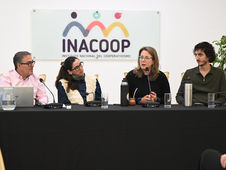 INACOOP recibió al consultor español Moisés Martínez para intercambiar experiencias sobre Economía Social y Solidaria
