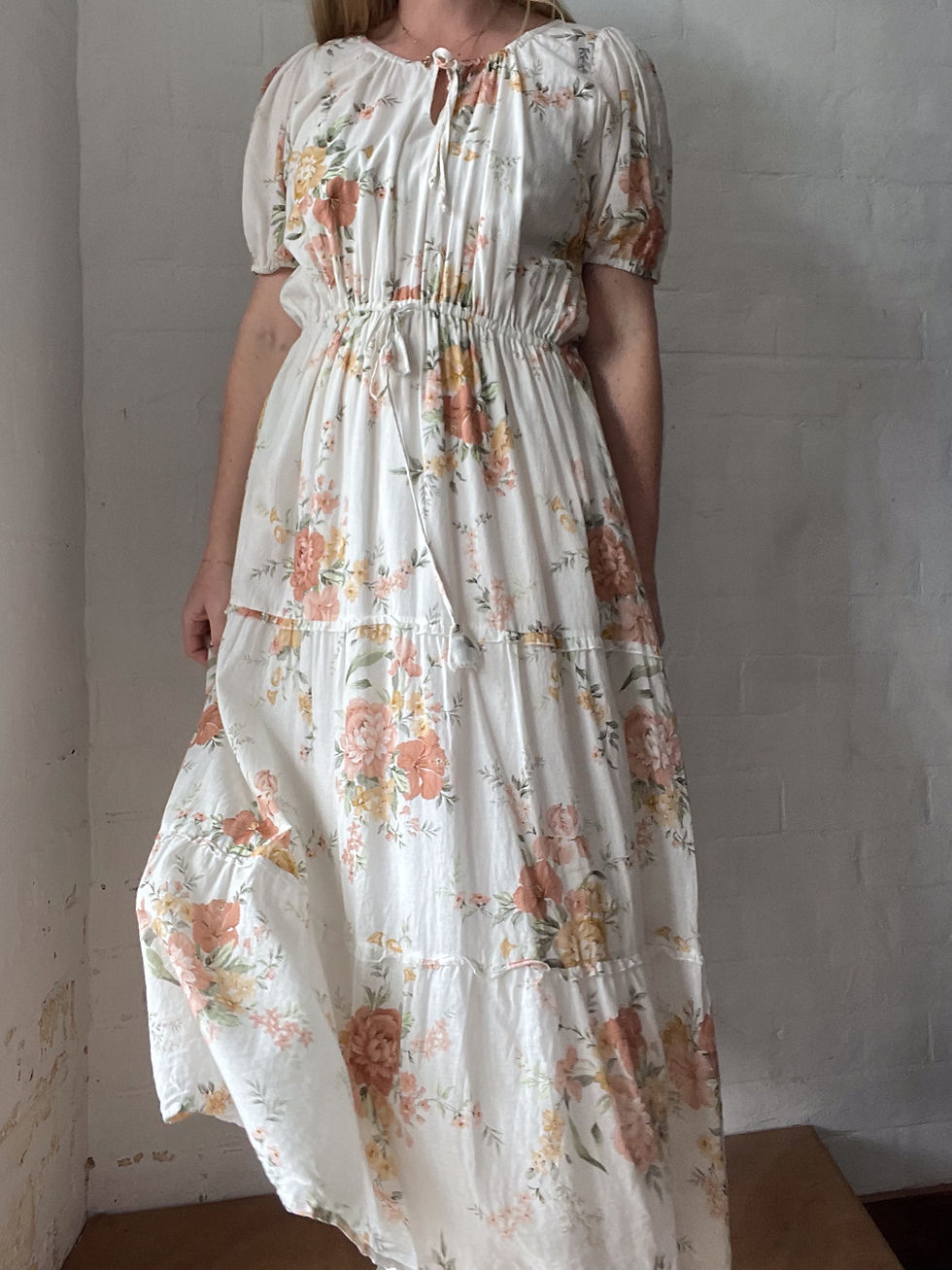 Thumbnail: OAK MEADOW Floral Midi Dress - Size M