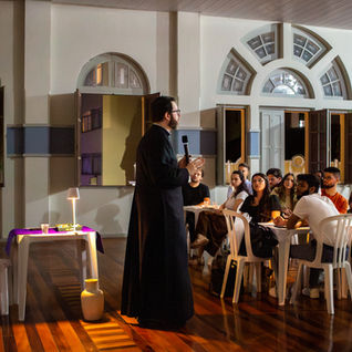 20/02 | Encontro de Jovens: A estrutura da Santa Missa