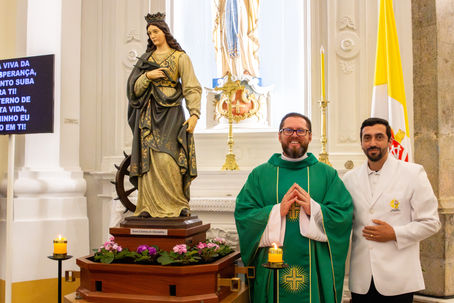 18/11 | 12h15 Santa Missa - com Pe. André Schmitz