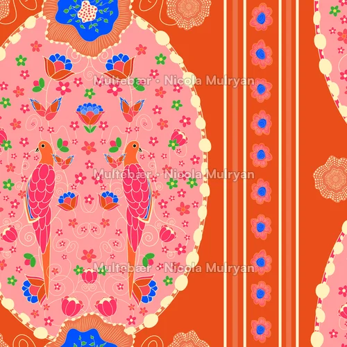 Vintage Bloom – mønsterdesign av Nicola Mulryan, Multebær