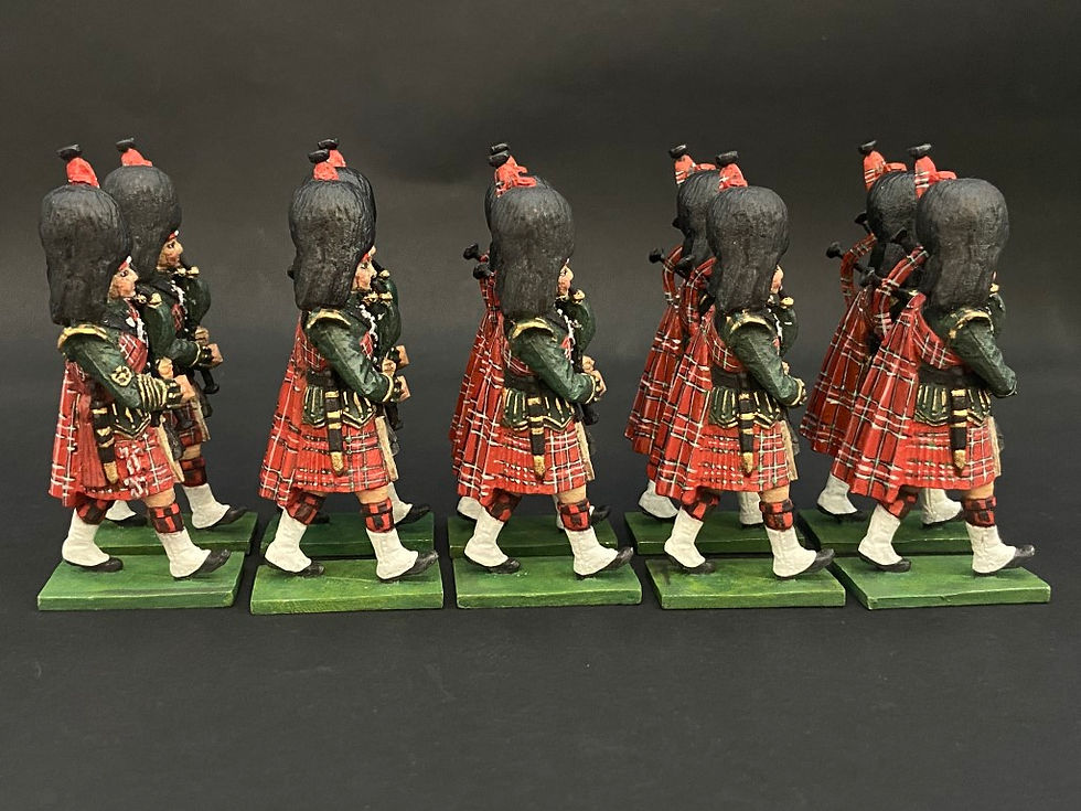 Thumbnail: LMS72 54mm BlackwatchPipers 10 Piece
