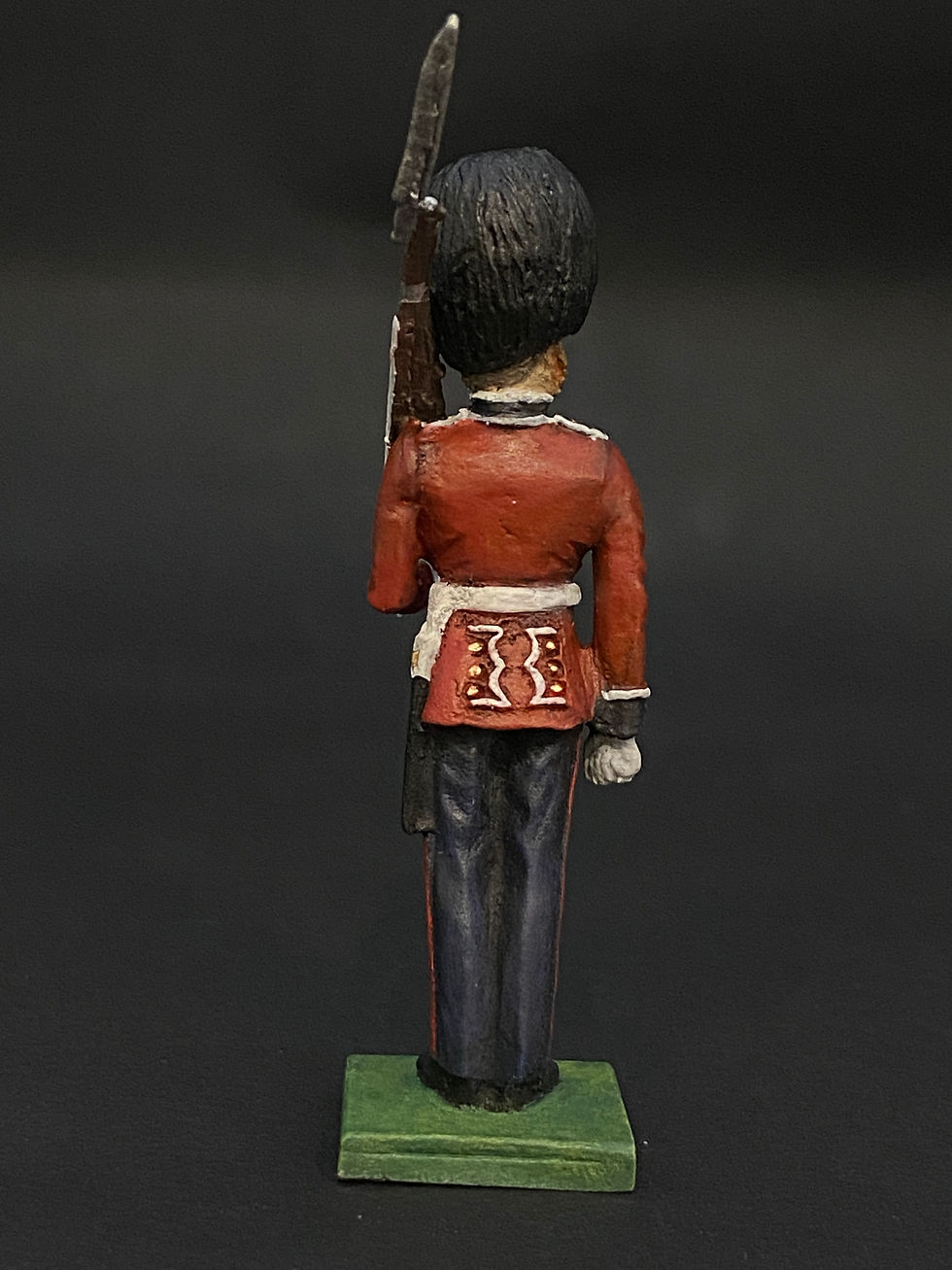 Thumbnail: LMS66 54mm Scots Guard Eyes Right Standing