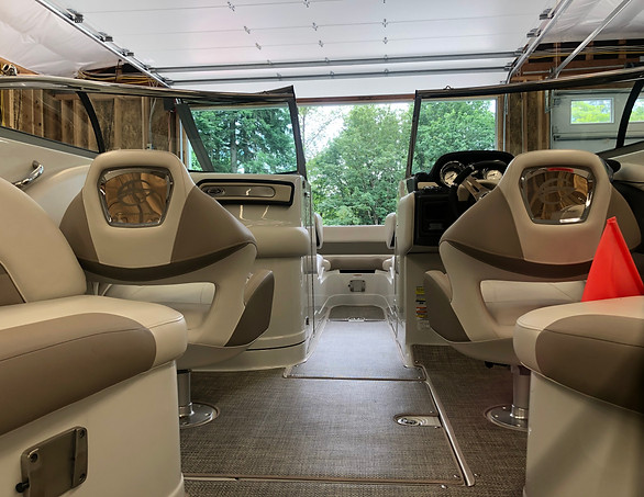 INTERIOR DETAILING | THE MOBILE BOAT GUYS