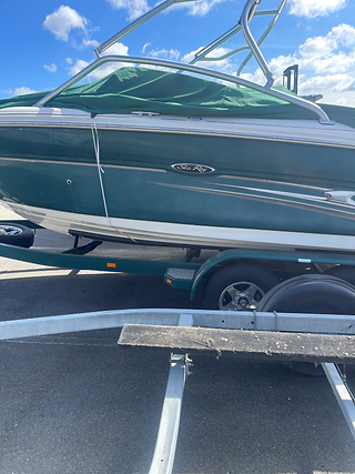 Sea Ray hull showing recurring gelcoat fading after repeated light correction