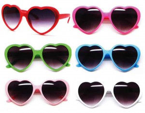 たまにはお茶目なサングラスを…