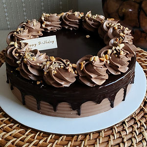 Almond Chocolate Cake