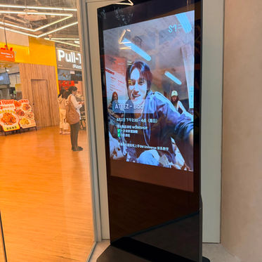 55-Inch Standing Digital Display in Singapore: SM Universe Retail Installation