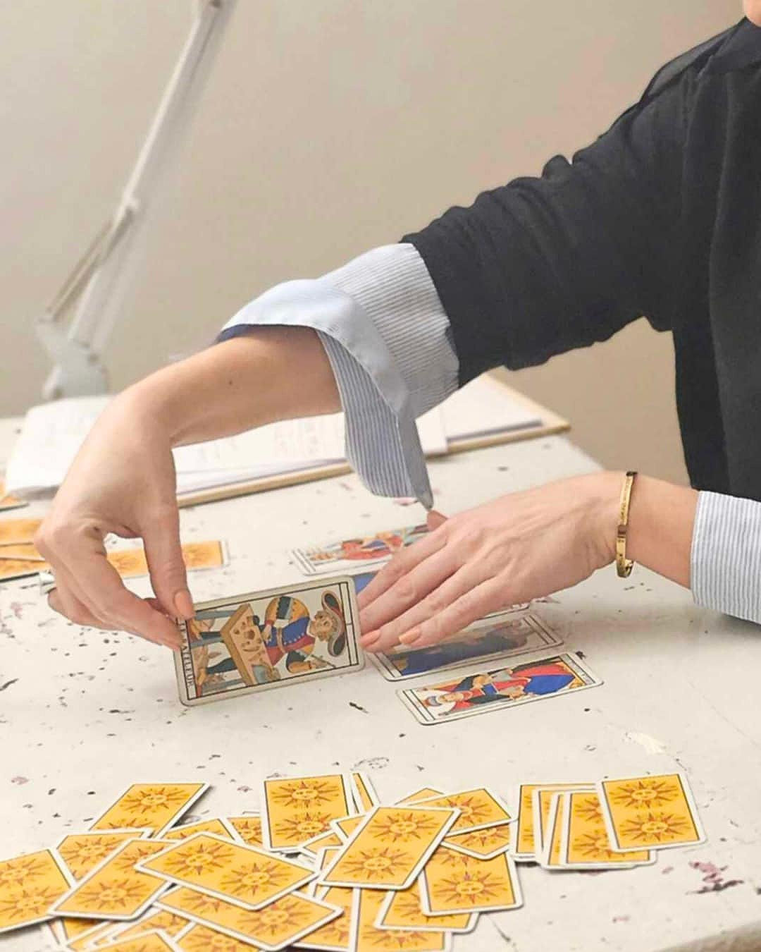 LETTURA TAROCCHI - CALENDARIZZAZIONE PERSONALIZZATA