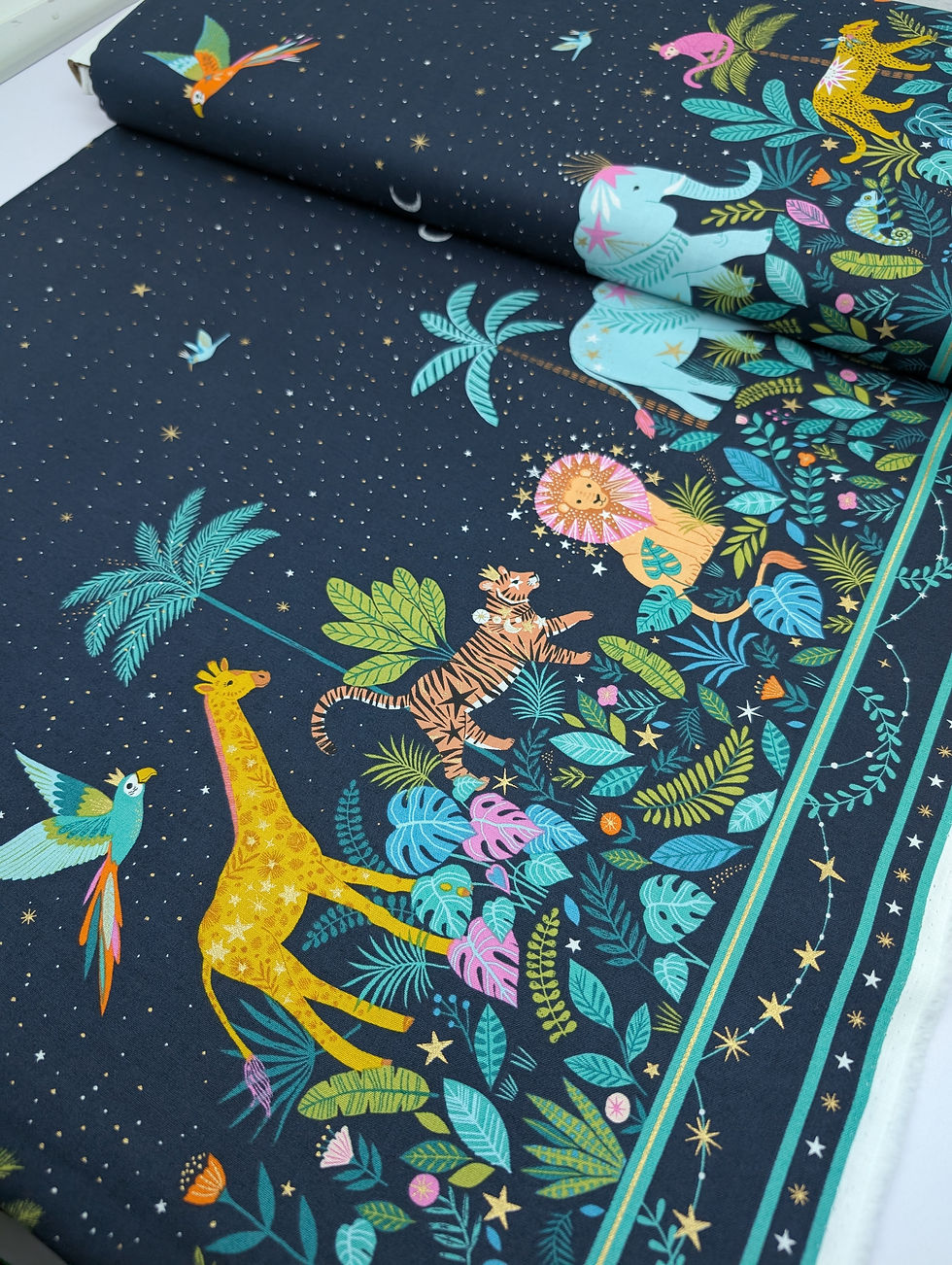 Thumbnail: Jungle Luxe Double Border (Metallic) JLUXE2233 by Dashwood Studios 100% Cotton