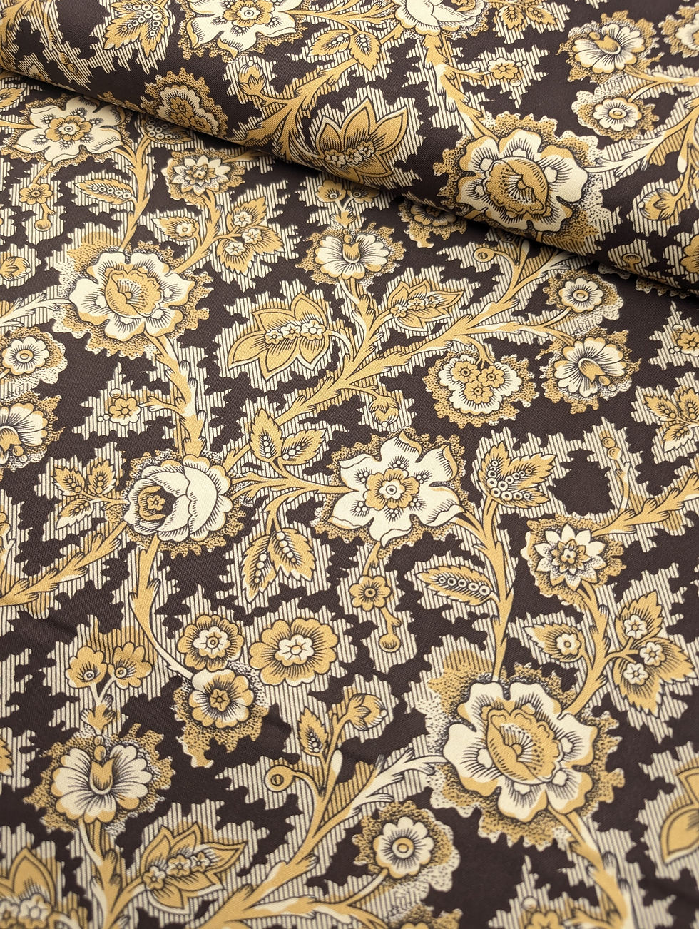 Thumbnail: Antique Textiles Company for Dutch Heritage DHER4020 100% Cotton Fabric