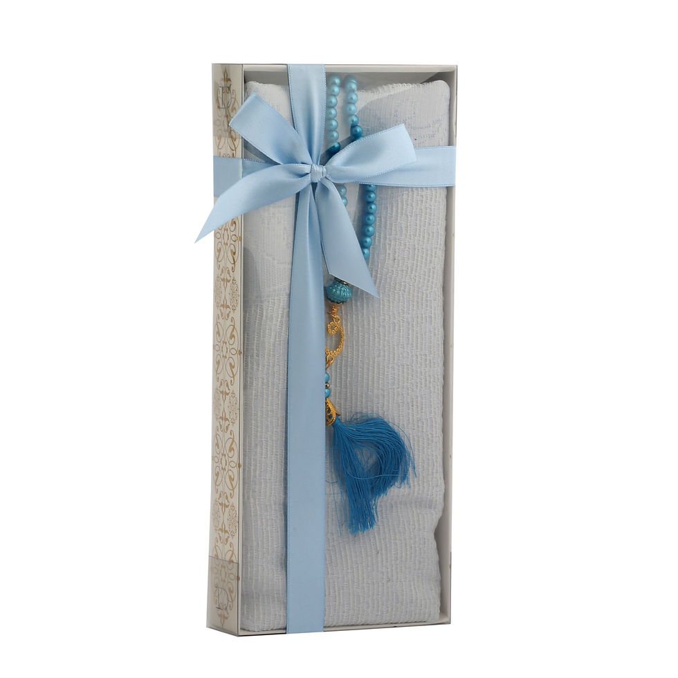 Thumbnail: Üsküdar Series Prayer Rug and Prayer Beads Gift Set