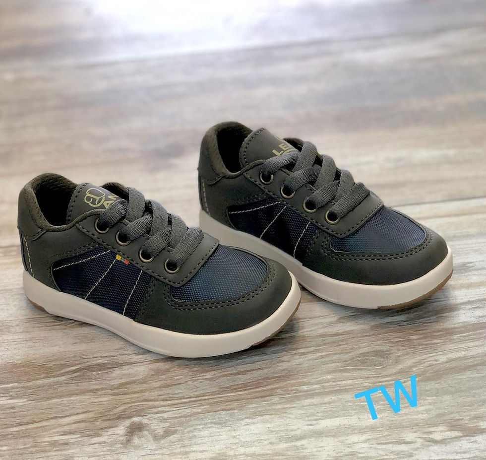 Miniatura: Tenis Casual