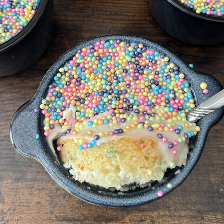 Viral Dot Cakes