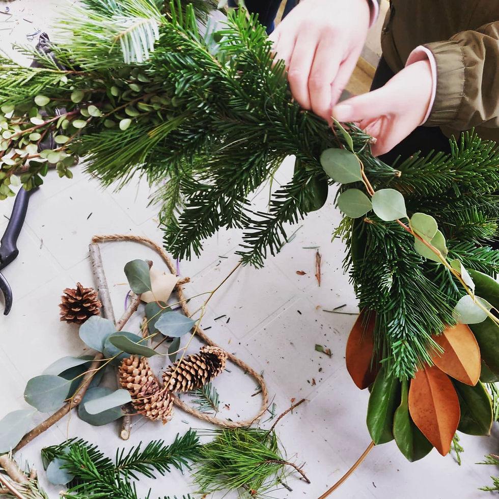 Thumbnail: Rustic Evergreen Ring Wreath Kit