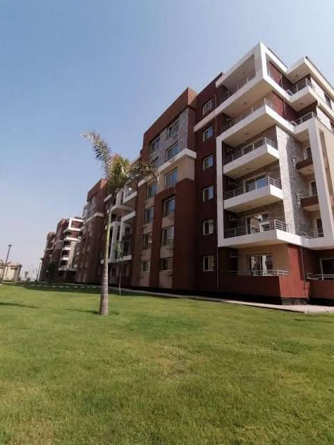 شقة ٣ غرف إعادة بيع في دار مصر القرنفل من وزارة الإسكان