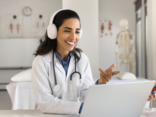 HIPAA Compliant Answering Service: What to Look For