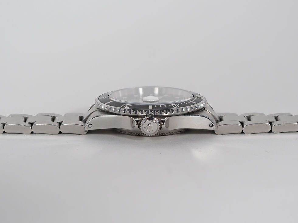 Thumbnail: Rolex Submariner 16610 Box Papers Unpolished Back Stickered 2001