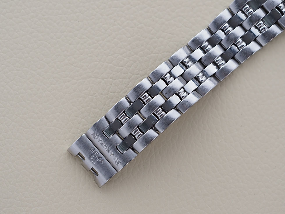 Thumbnail: Blancpain Léman Chronograph  2185-1127-11 Stainless Steel White Dial 38mm