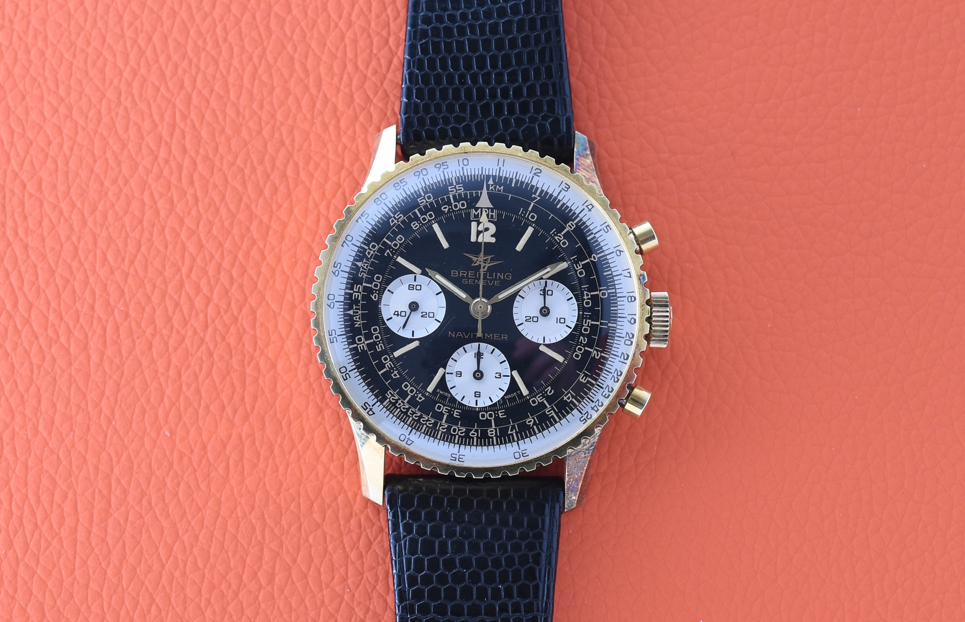 Breitling Navitimer 806 Gold Plated Box Papers 1970 New Old Stock