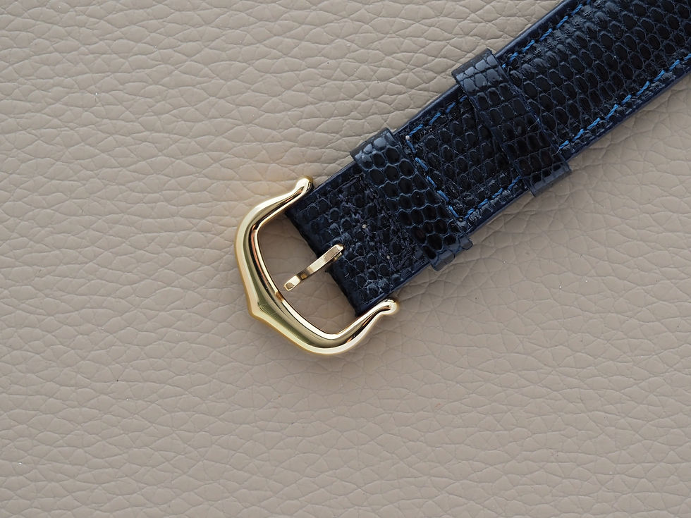 Thumbnail: Must de Cartier Tank Black Dial Manual Wind 23.5mm Purple Patina
