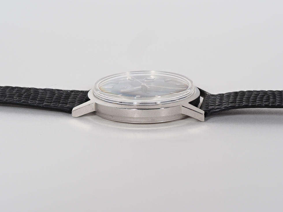 Thumbnail: Omega Genève 136.070 Blue Sunburst Dial 35mm Pumpkin Lume