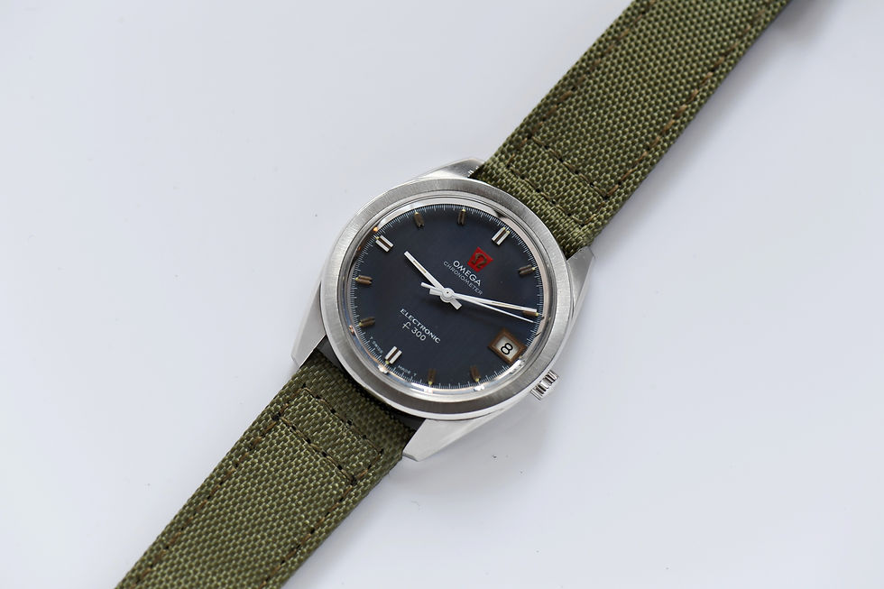 Miniature : Cadran bleu Omega Chronometer F300Hz révisé chez Swatch Group