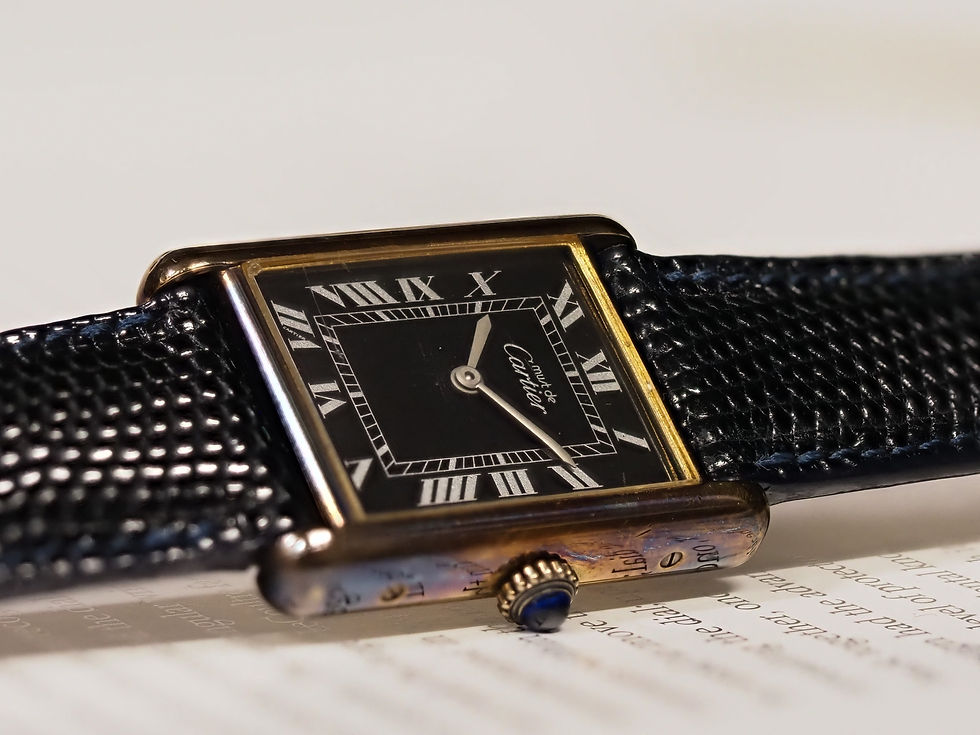 Miniature : Must de Cartier Tank Black Dial Manual Wind 23.5mm Purple Patina