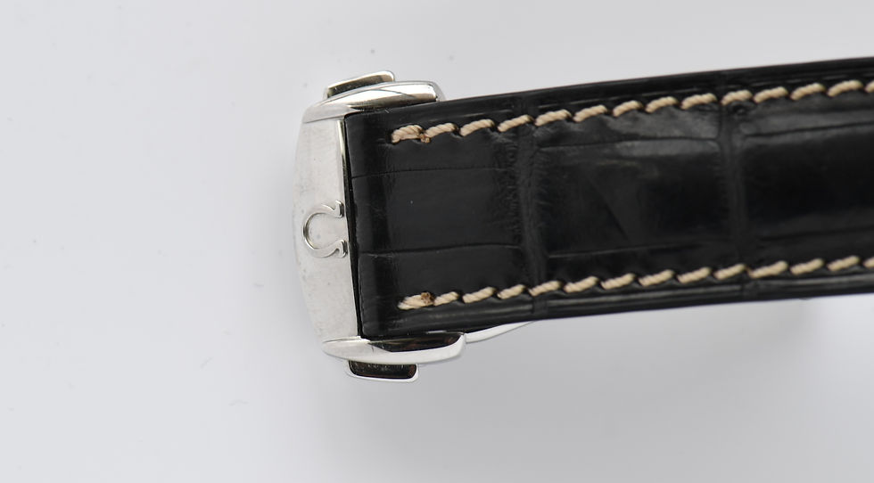 Miniature : Omega Speedmaster Broad Arrow Chronometer Cadran Noir 2006