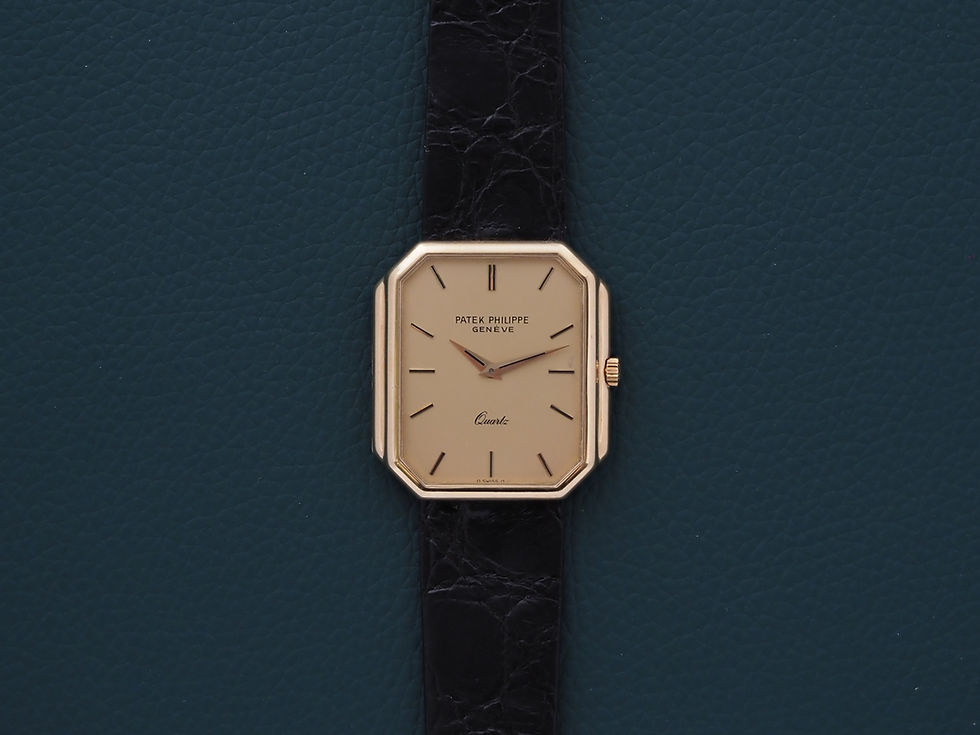 Miniature : Patek Philippe Gondolo 3853 18k Gold Quartz 30x33mm