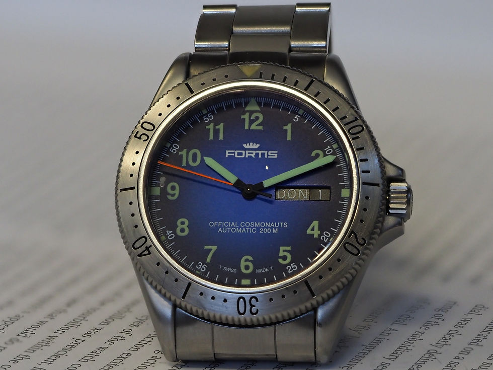Thumbnail: FORTIS Watch 610.22.158.1 Cosmonauts Day Date