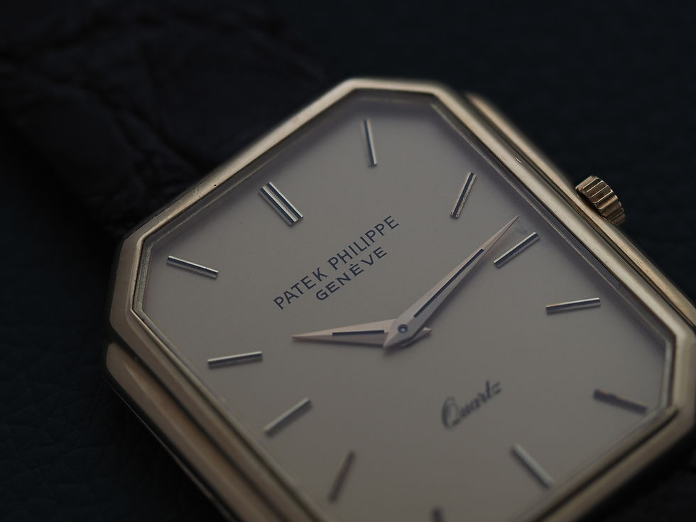 Miniature : Patek Philippe Gondolo 3853 18k Gold Quartz 30x33mm
