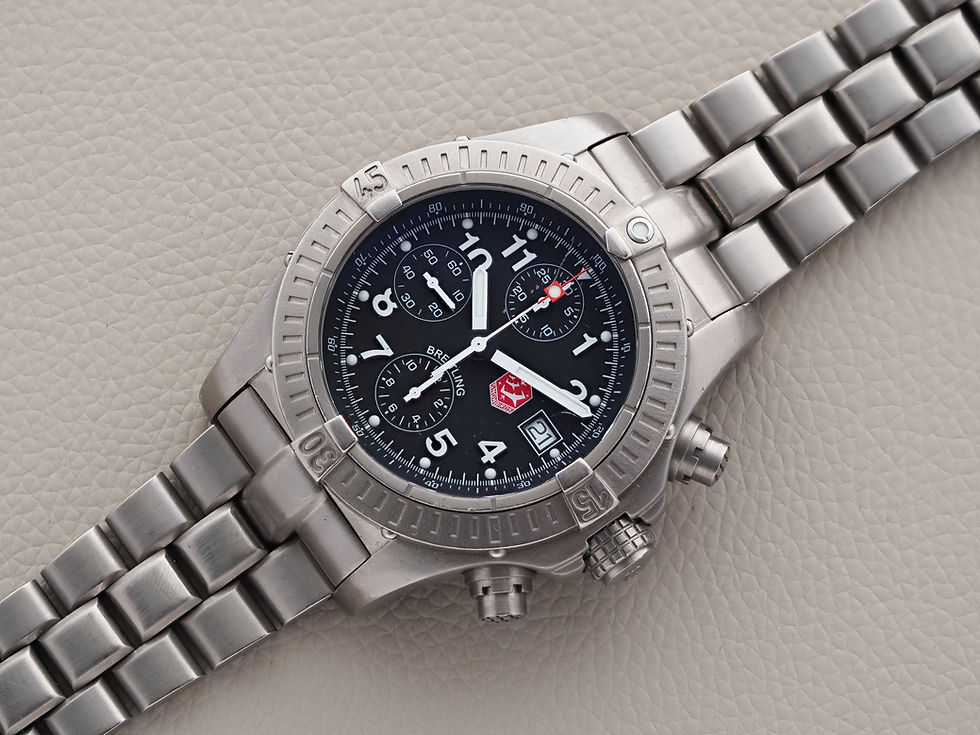 Thumbnail: Breitling Chrono Avenger E13360 Chronograph Titanium Snowbirds LE 26/50