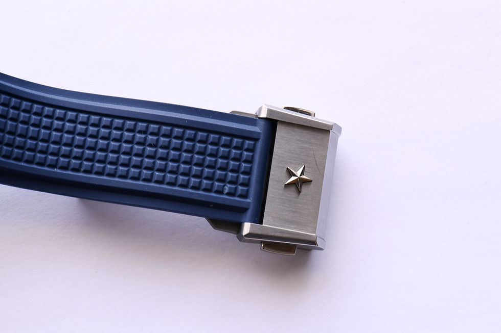 Miniature : Zenith El Primero Defy 21 Skeleton Titanium Blue Box Papers and 3 Original Bands