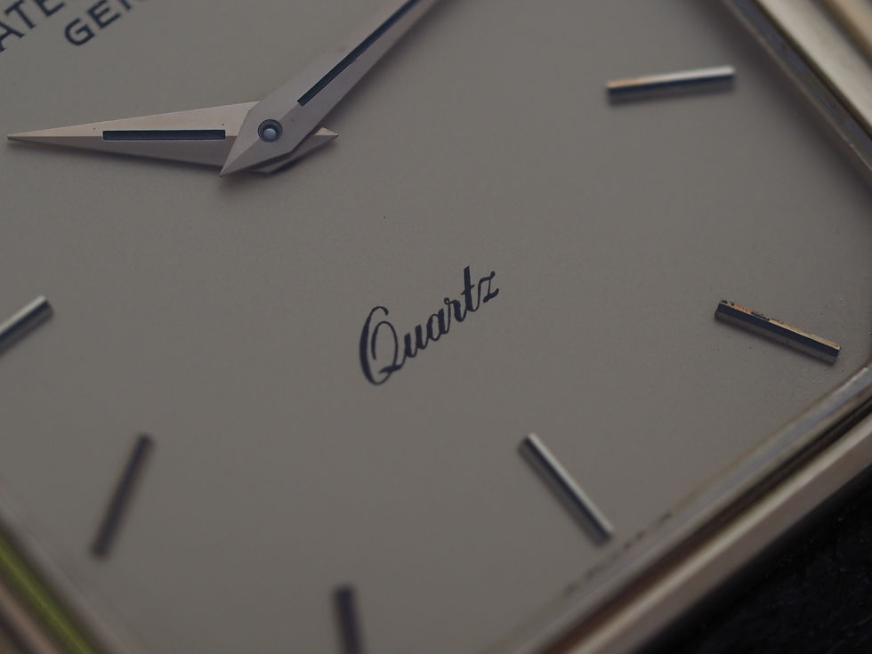 Miniature : Patek Philippe Gondolo 3853 18k Gold Quartz 30x33mm
