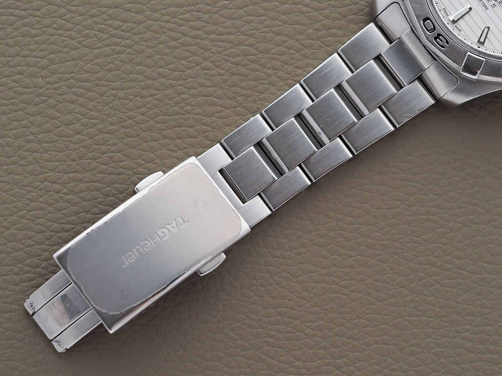 Thumbnail: TAG Heuer Aquaracer Calibre 5 WAP2011 White Dial 41mm