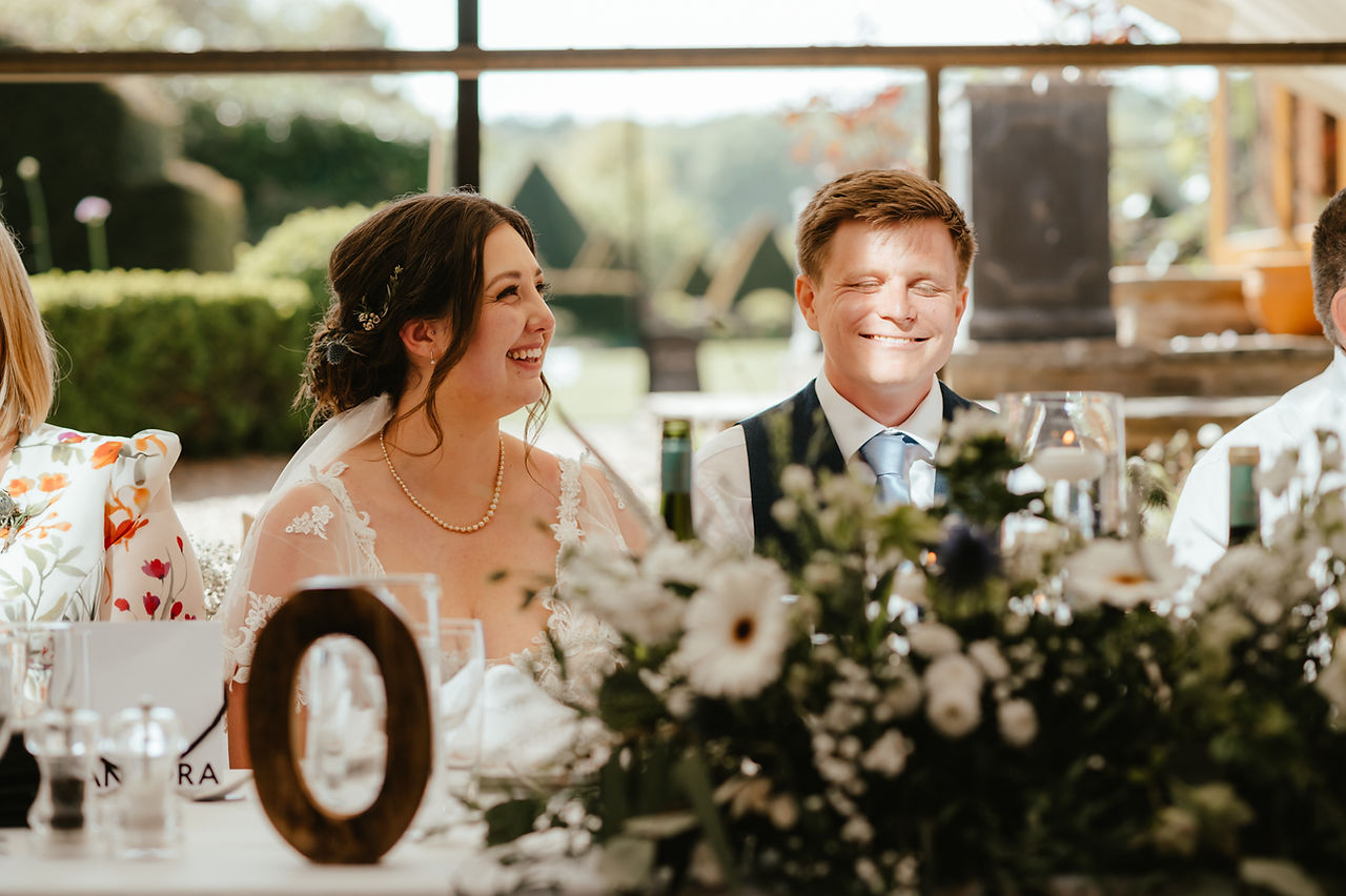 ajfeather-photography-chaucer-barn-norfolk-wedding-day-breakfast-bestman-speech-bride-groom-laughing