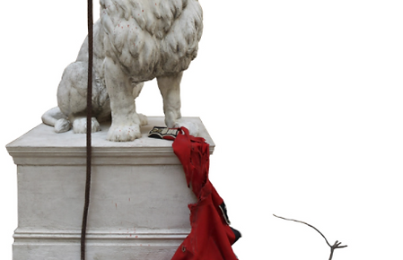 banksyqr 450x2906.jpg