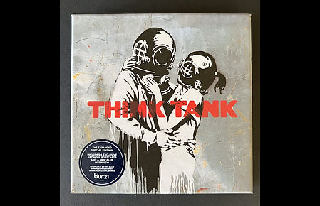 banksyqr 450x2906.jpg