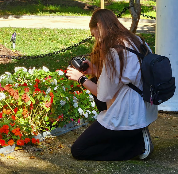 Georgia Daphne taking Photos