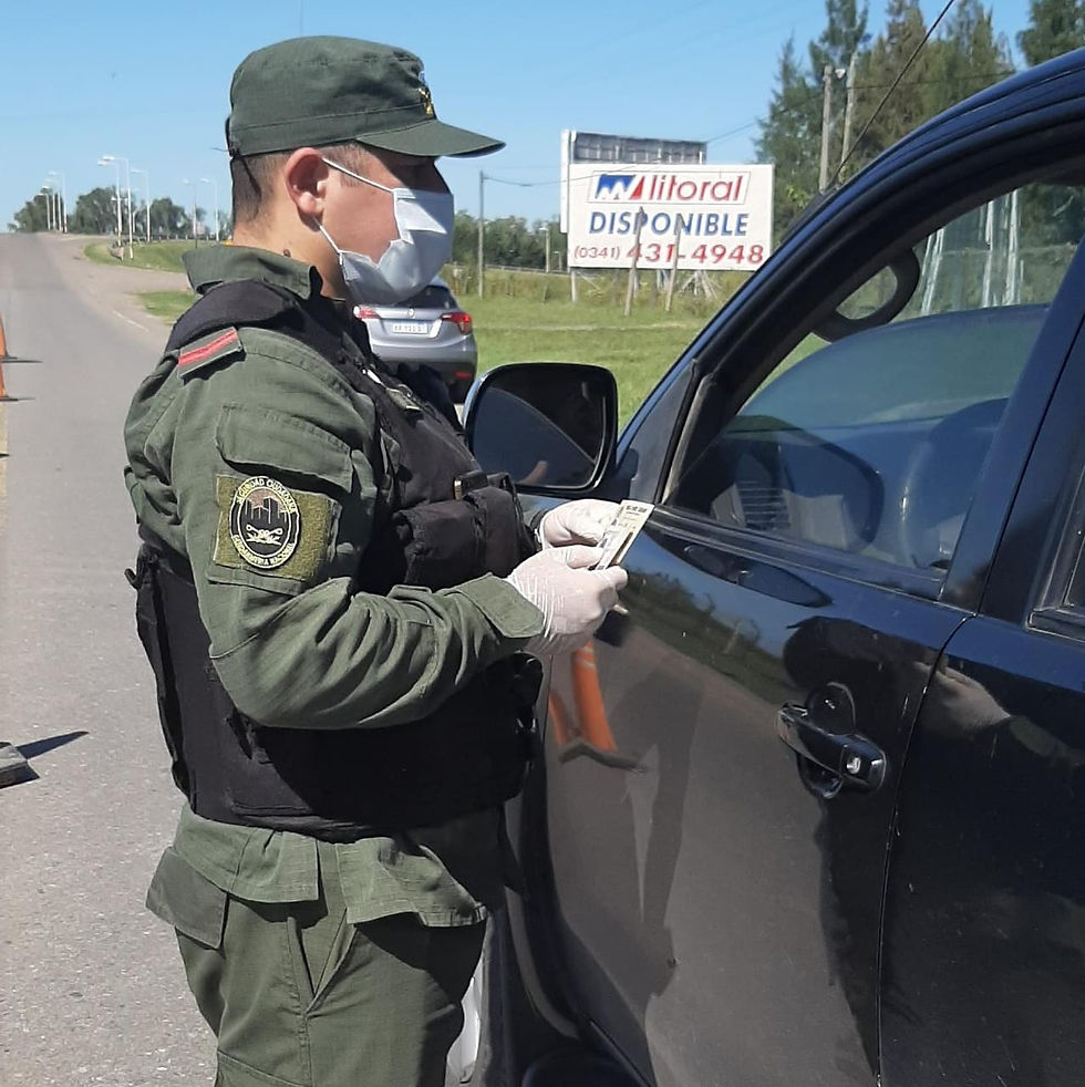 #Funes: 27 detenidos y 20 notificados por no cumplir con la cuarentena.