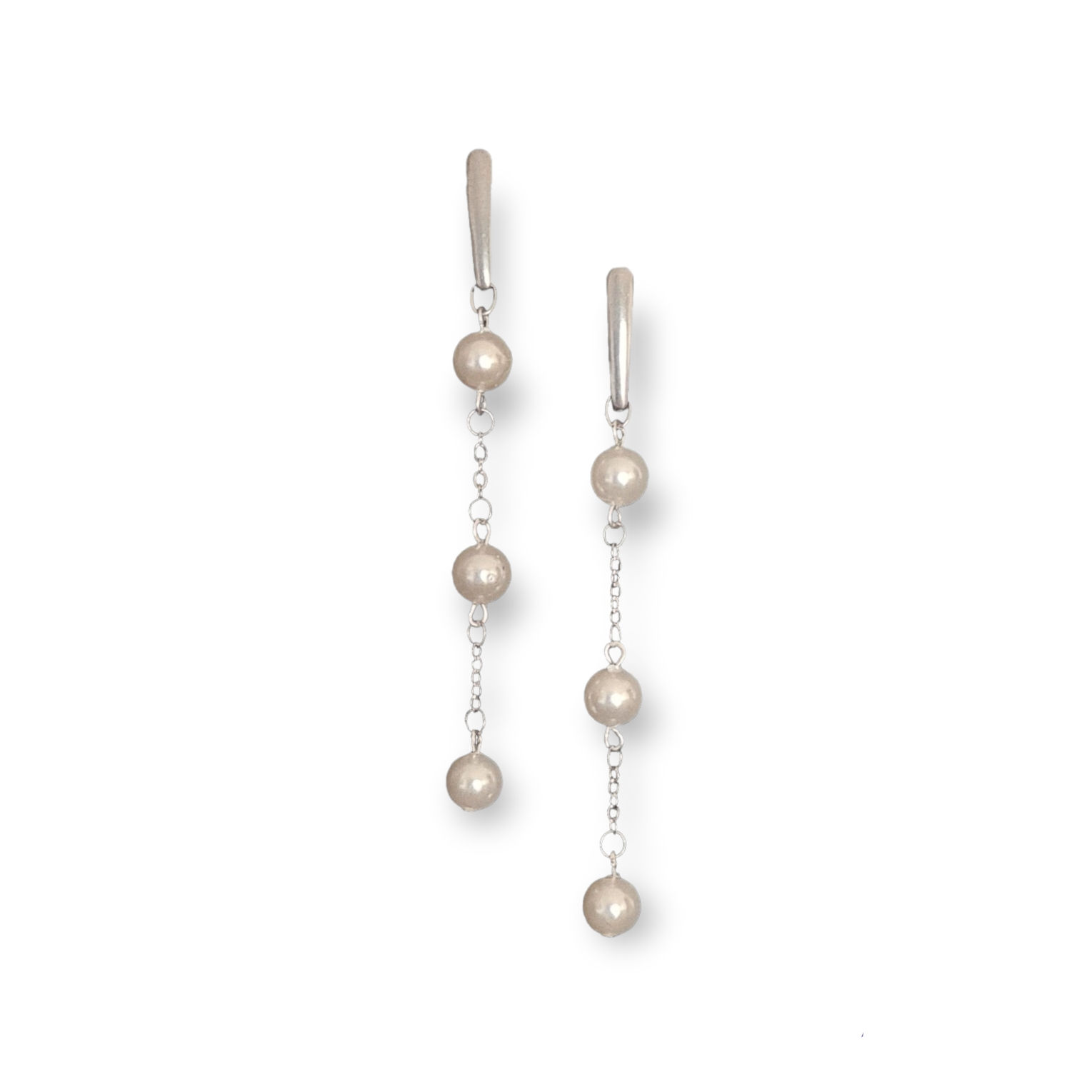 Belissima Pearl Earrings